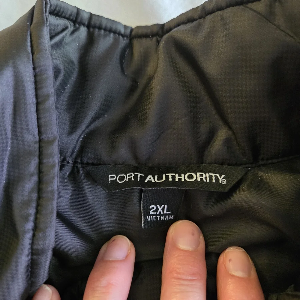 Port Authority Women's Packable Quilted Puffer Vest Dark Grey - Picture 3 of 8